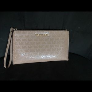 (dark blush nude) MICHAEL KORS MK Clutch/ wallet
